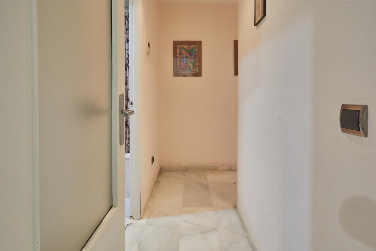 Two Bedrooms Leonor Davalos Σεβίλλη Εξωτερικό φωτογραφία