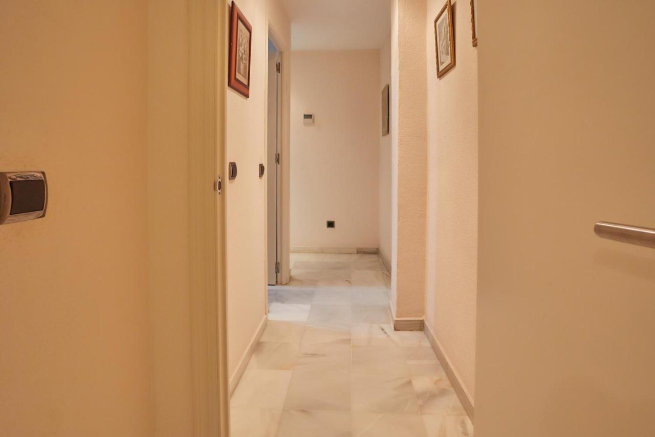 Two Bedrooms Leonor Davalos Σεβίλλη Εξωτερικό φωτογραφία