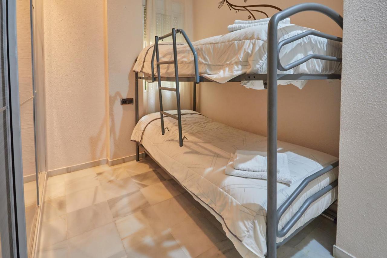 Two Bedrooms Leonor Davalos Σεβίλλη Εξωτερικό φωτογραφία